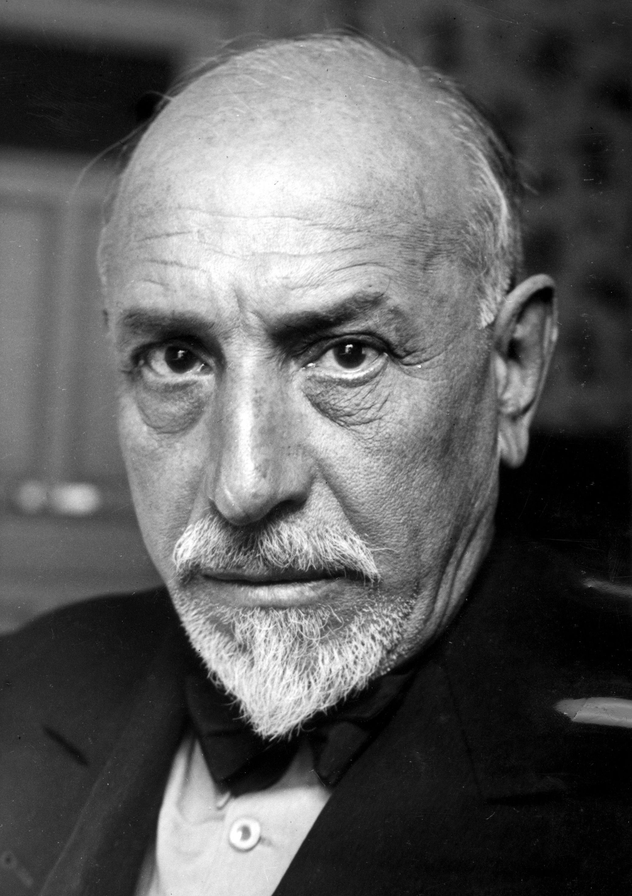 war by pirandello